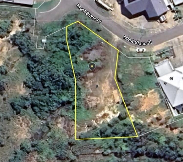 NEW LISTING!! Beautiful Large Block of Land 1326m2, excavated, Stunning Views of estate, Sea Views ! Sunny Townsville