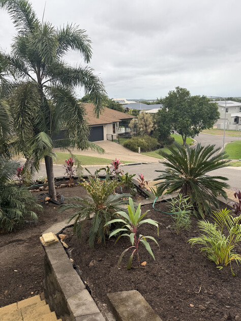 NEW LISTING!! Beautiful Large Block of Land 1326m2, excavated, Stunning Views of estate, Sea Views ! Sunny Townsville