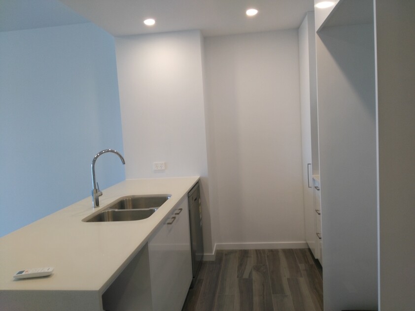 Large Apartment with North Aspect. Great Light