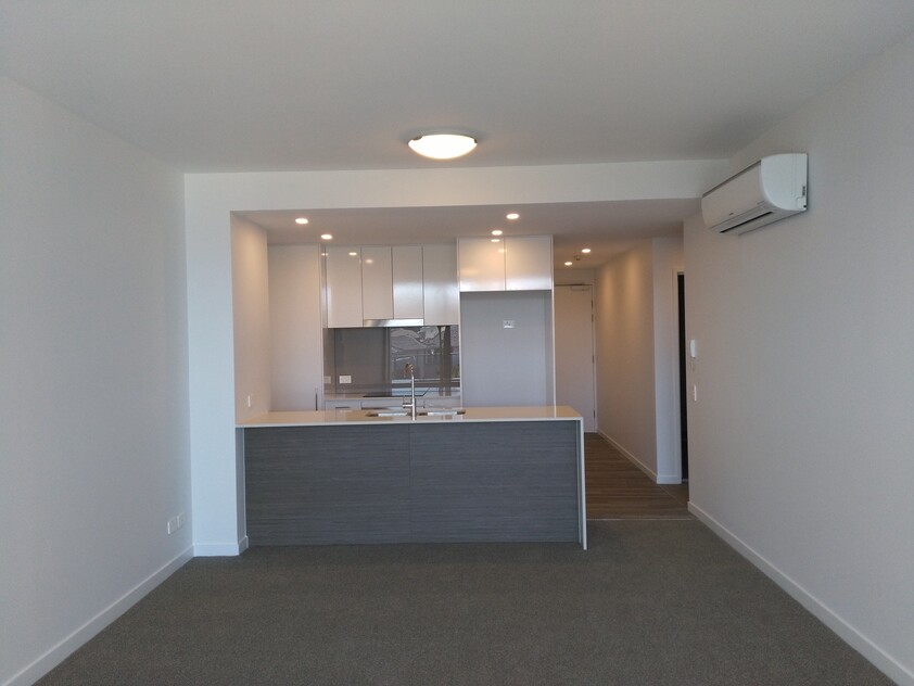 Large Apartment with North Aspect. Great Light