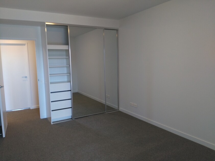 Large Apartment with North Aspect. Great Light
