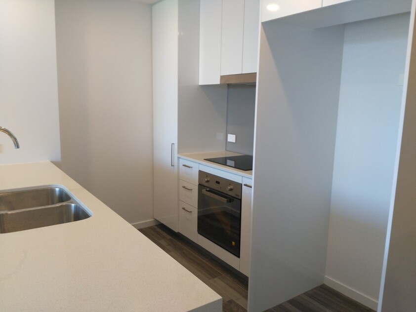 Large Apartment with North Aspect. Great Light