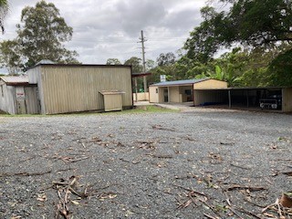 Workshop In Redland City on Prime Corner Position Available Now.