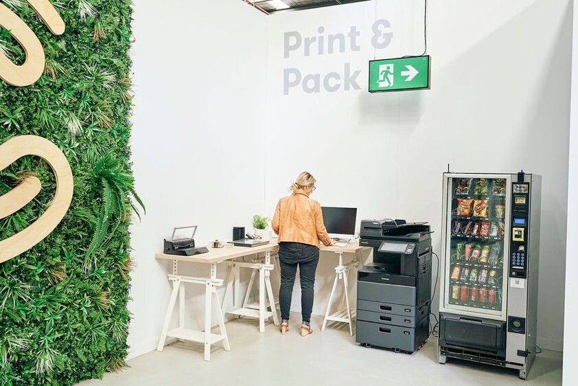 Individually secure warehouse units & private offices with thriving commuity!