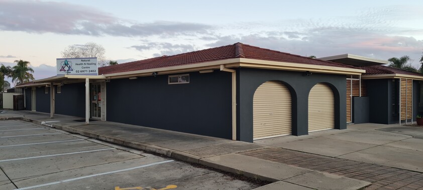 **ENDLESS POSSIBILITIES, ONE EXCEPTIONAL PROPERTY!**