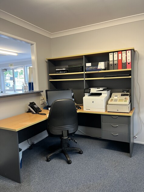 Prime Location 2500sq m Workshop/Warehouse + Office/Showroom + loads of off street parking and storage space