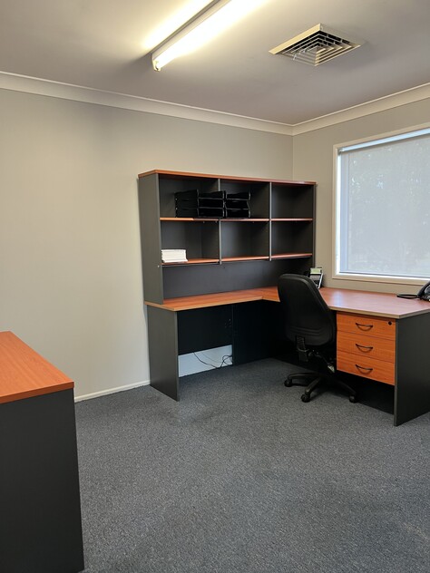 Prime Location 2500sq m Workshop/Warehouse + Office/Showroom + loads of off street parking and storage space