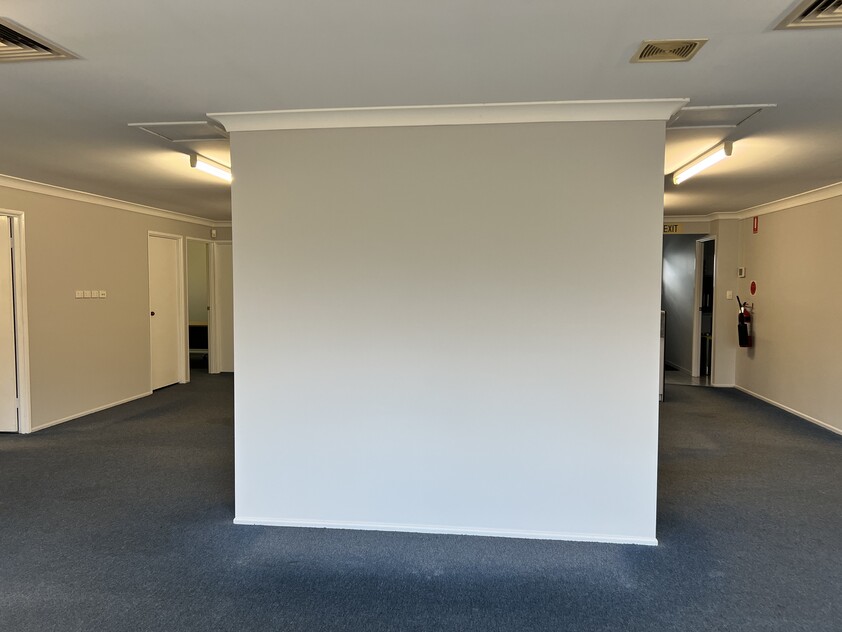 Prime Location 2500sq m Workshop/Warehouse + Office/Showroom + loads of off street parking and storage space