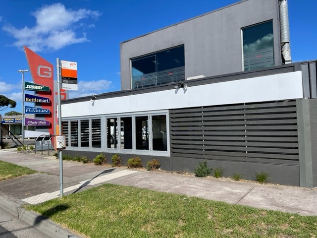 OLD TENANT GONE - COMPLETE FITOUT INCLUDED - NO SETUP COSTS!!