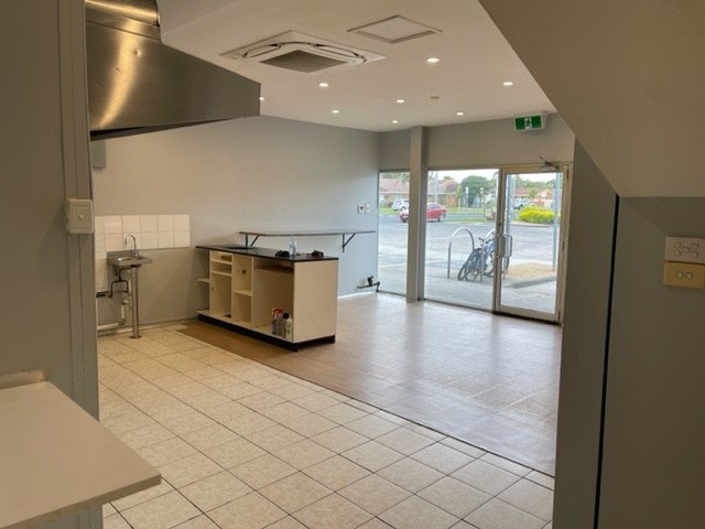 COMPLETE FITOUT FOR FAST FOOD READY TO GO!!