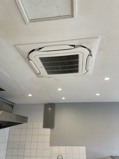 COMPLETE FITOUT FOR FAST FOOD READY TO GO!!