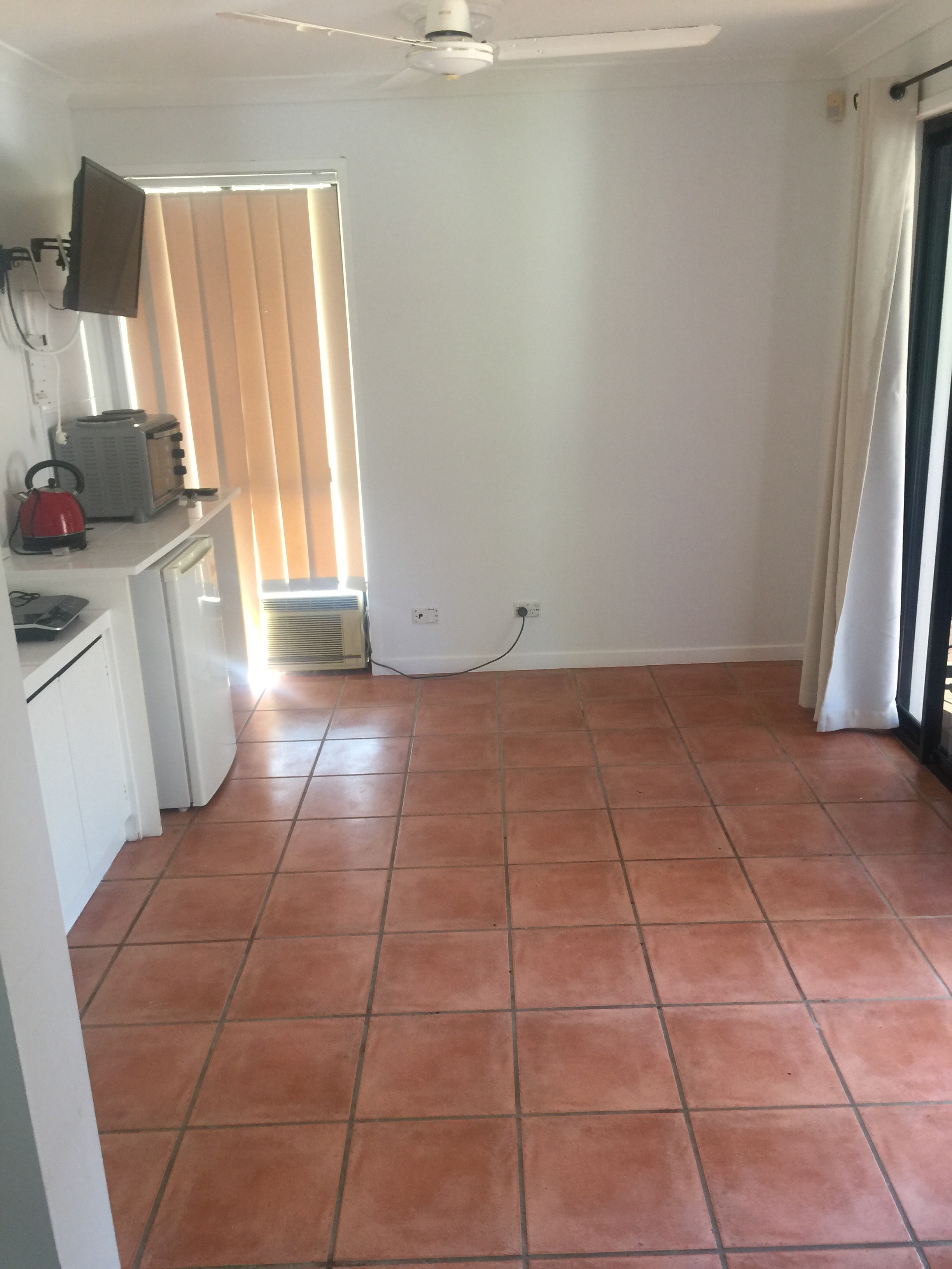 Unit 1a/43 Myola Court Coombabah QLD 4216 Studio for Rent