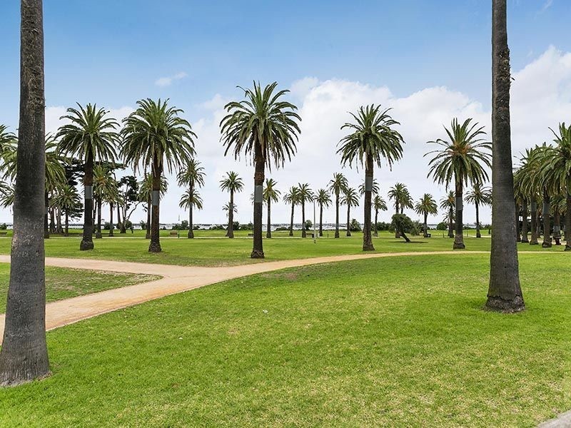 10/358 Beaconsfield Parade St Kilda West VIC 3182 Apartment for Rent