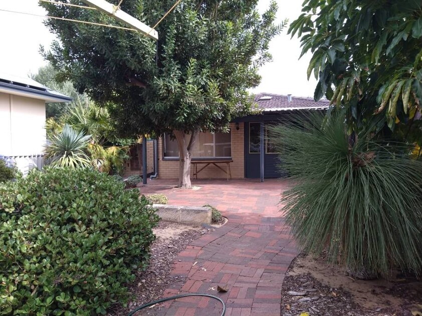 1A Hope Street Watermans Bay WA 6020 Semi Detached for Rent owner