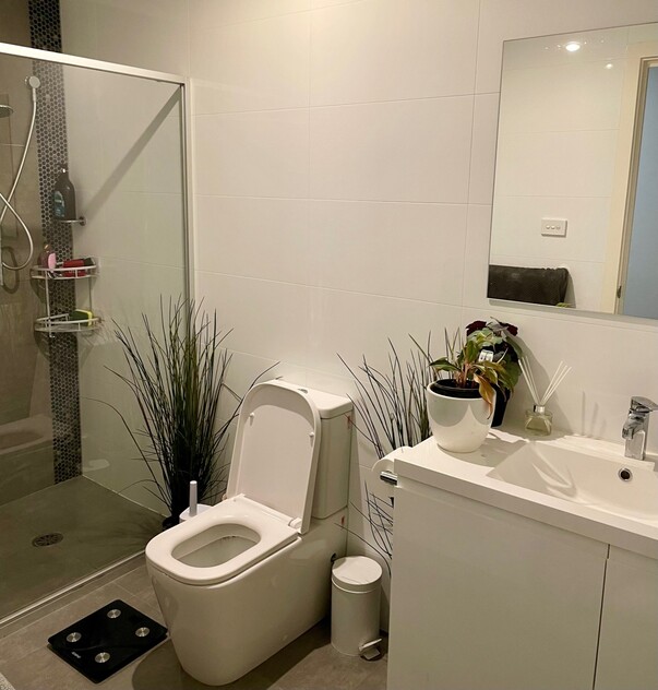 Two Bedroom Furnished Townhouse. Move in straight away.