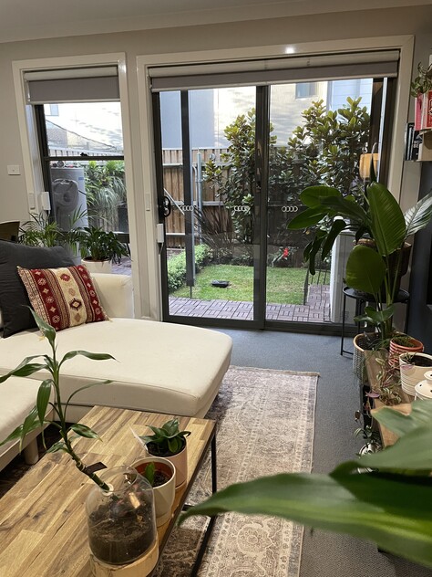 Two Bedroom Furnished Townhouse. Move in straight away.