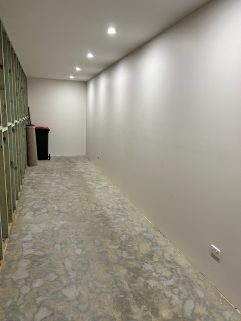Large Retail Shop With Highway Exposure