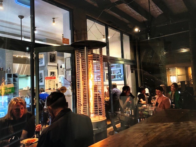 COMMERCIAL SPACE FOR SALE JUST METRES FROM THE BEACH - MULTIPLE PURPOSE - RETAIL - RESTAURANT - OFFICES - OR BUY AS AN EXCELLENT INVESTMENT