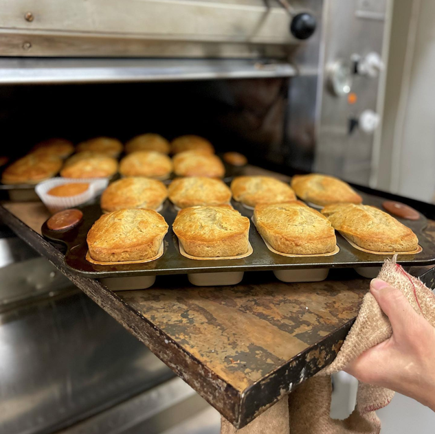 Well-established Bakery, Fresh Bread & Sweet Treats business