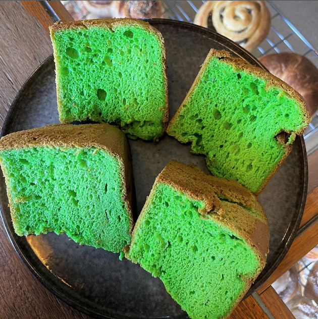 Well-established Bakery, Fresh Bread & Sweet Treats business