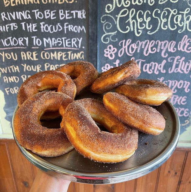 Well-established Bakery, Fresh Bread & Sweet Treats business