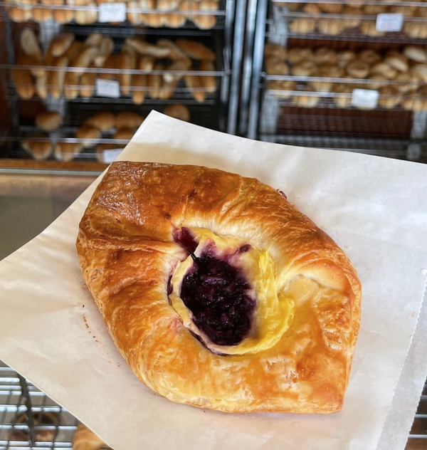 Well-established Bakery, Fresh Bread & Sweet Treats business