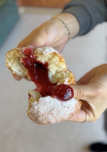 Well-established Bakery, Fresh Bread & Sweet Treats business