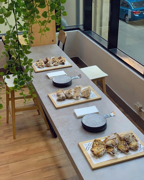 UNIQUE CBD CAFE