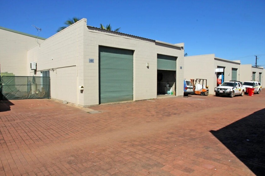 COMMERCIAL/INDUSTRIAL WAREHOUSE - JUST 5 MINUTES FROM DARWIN CBD