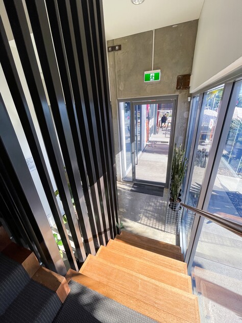 Prime central Southport location - Available to lease NOW!