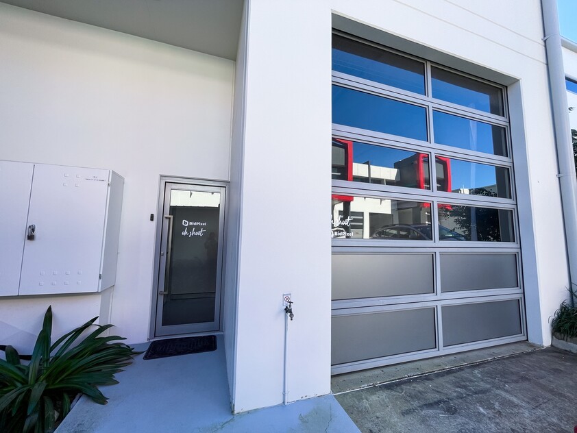 Prime central Southport location - Available to lease NOW!