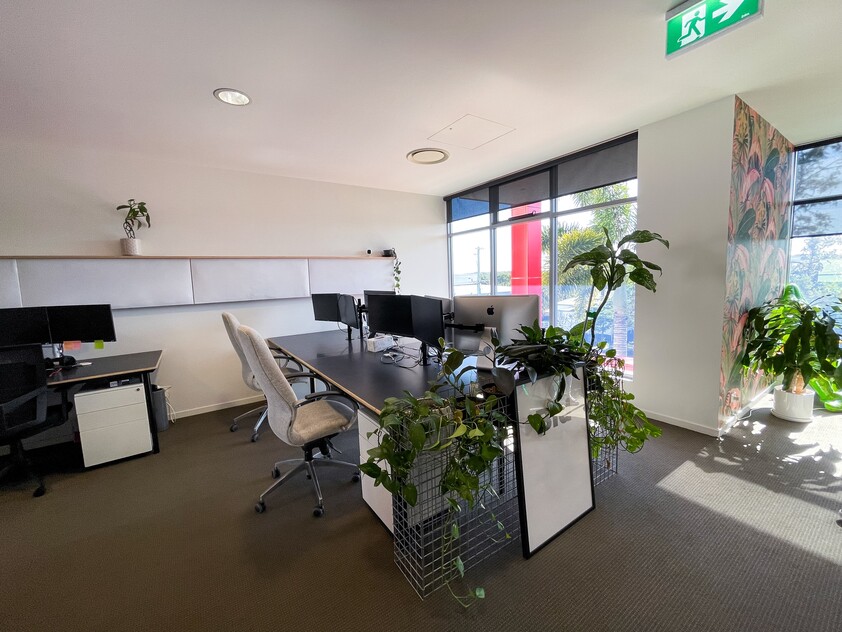 Prime central Southport location - Available to lease NOW!