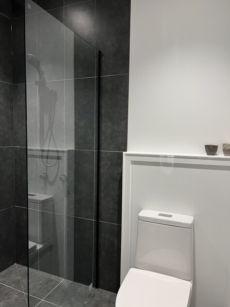 Fully Renovated Work Space Opportunity in Blooming Arts & Industrial Estate
