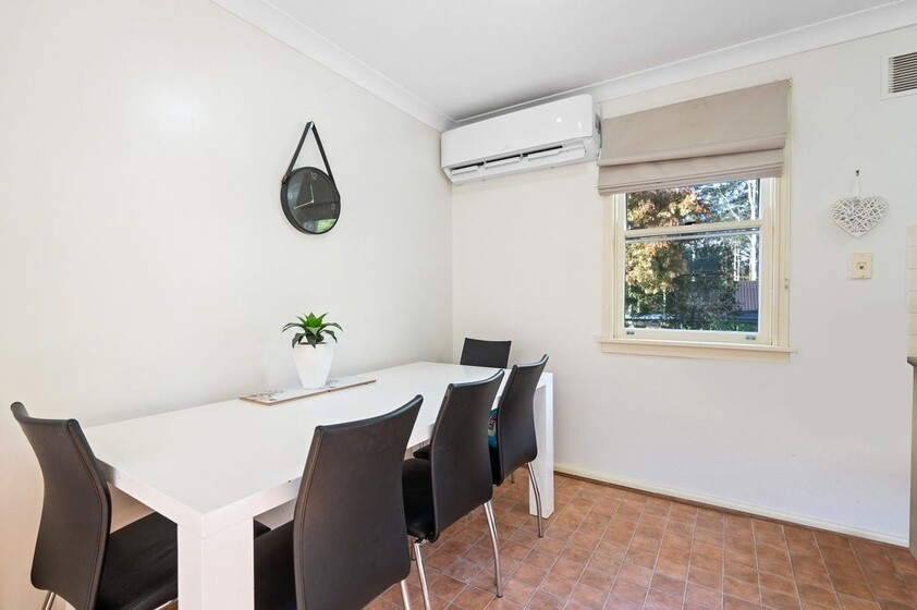 10 Roslyn Street Springfield NSW 2250 House for Rent