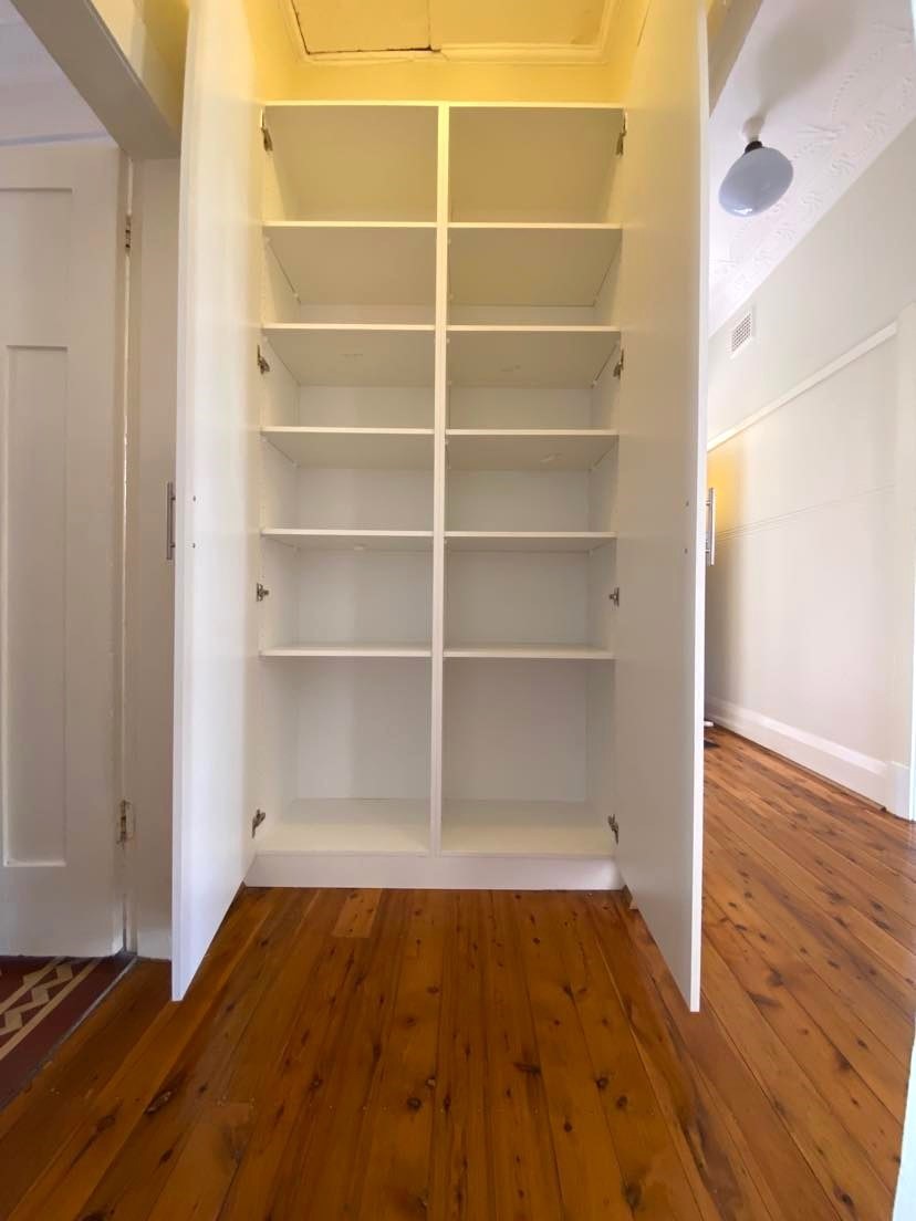 Perfect location, a stones throw from local shops, parks and bus stops