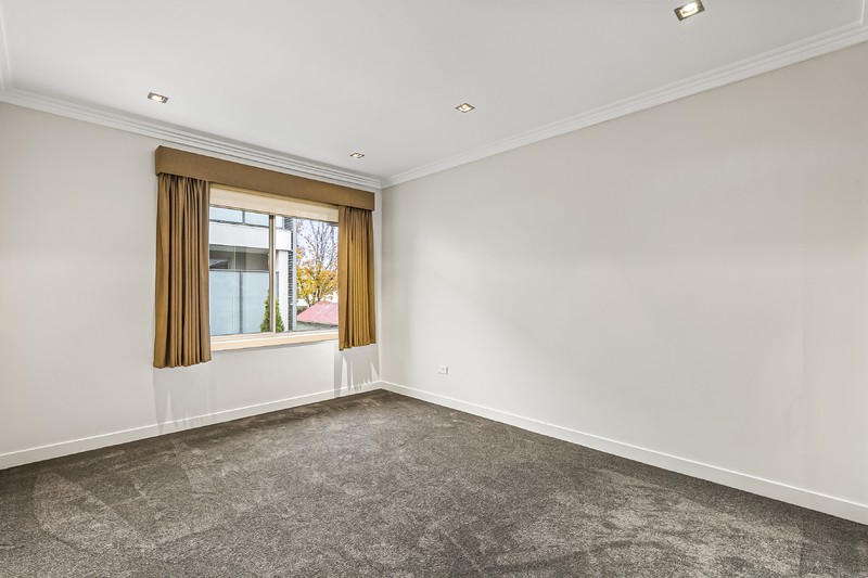 6/3 Forbes Street Essendon VIC 3040 Apartment for Rent