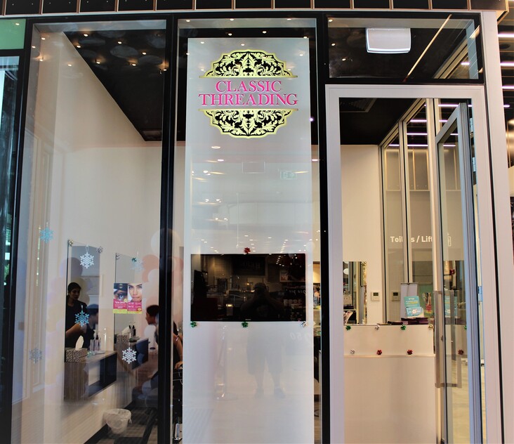 PRIME RETAIL LOCATION LOCATED RIGHT OUTSIDE COLES