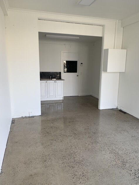 FOR LEASE