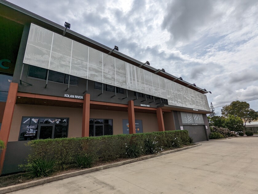 Comfortable Commercial Tenancy available in High Profile Complex Available Immediately