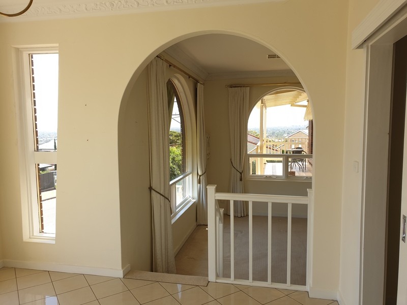 2 Land Crescent Pasadena SA 5042 House for Rent