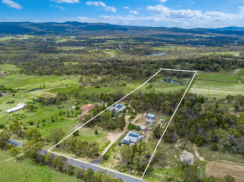 A spectacular Granite Belt Rural Lifestyle Property with Commercial Possibilities - Your Choice!