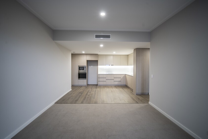 *PENDING APPLICATION* MODERN 1 BEDROOM, 1 BATHROOM UNFURNISHED APARTMENT