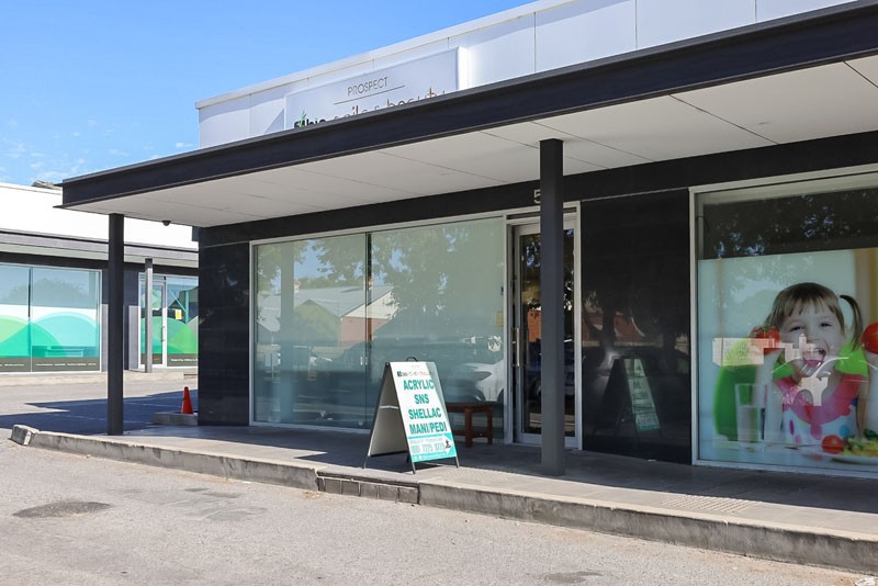 Superb & Versatile Shop/Office in Prospect’s Village Heart