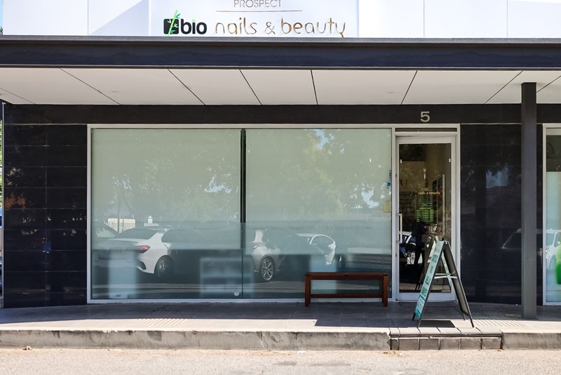 Superb & Versatile Shop/Office in Prospect’s Village Heart