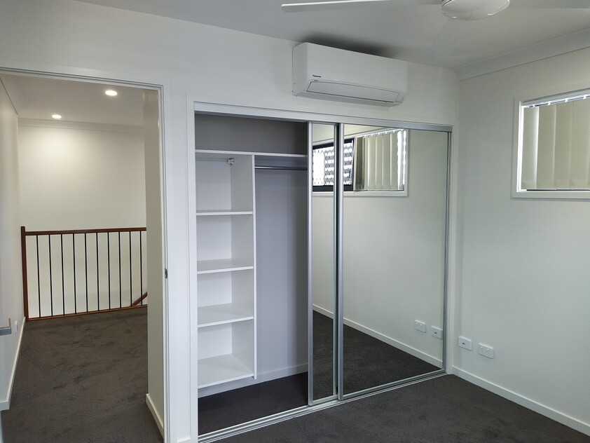 Mount Gravatt East QLD Townhouse for Rent