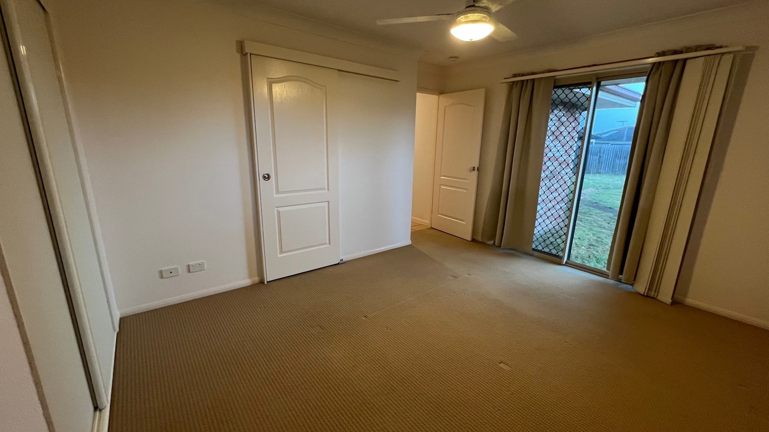 15 Ben Court Yamanto QLD 4305 House for Rent