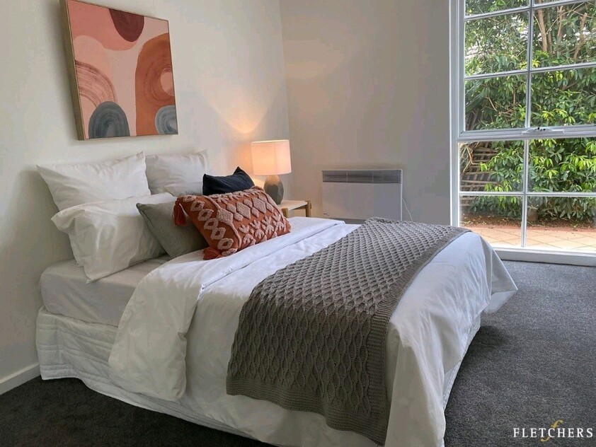 2/178 Gillies Street Fairfield VIC 3078 Unit for Rent