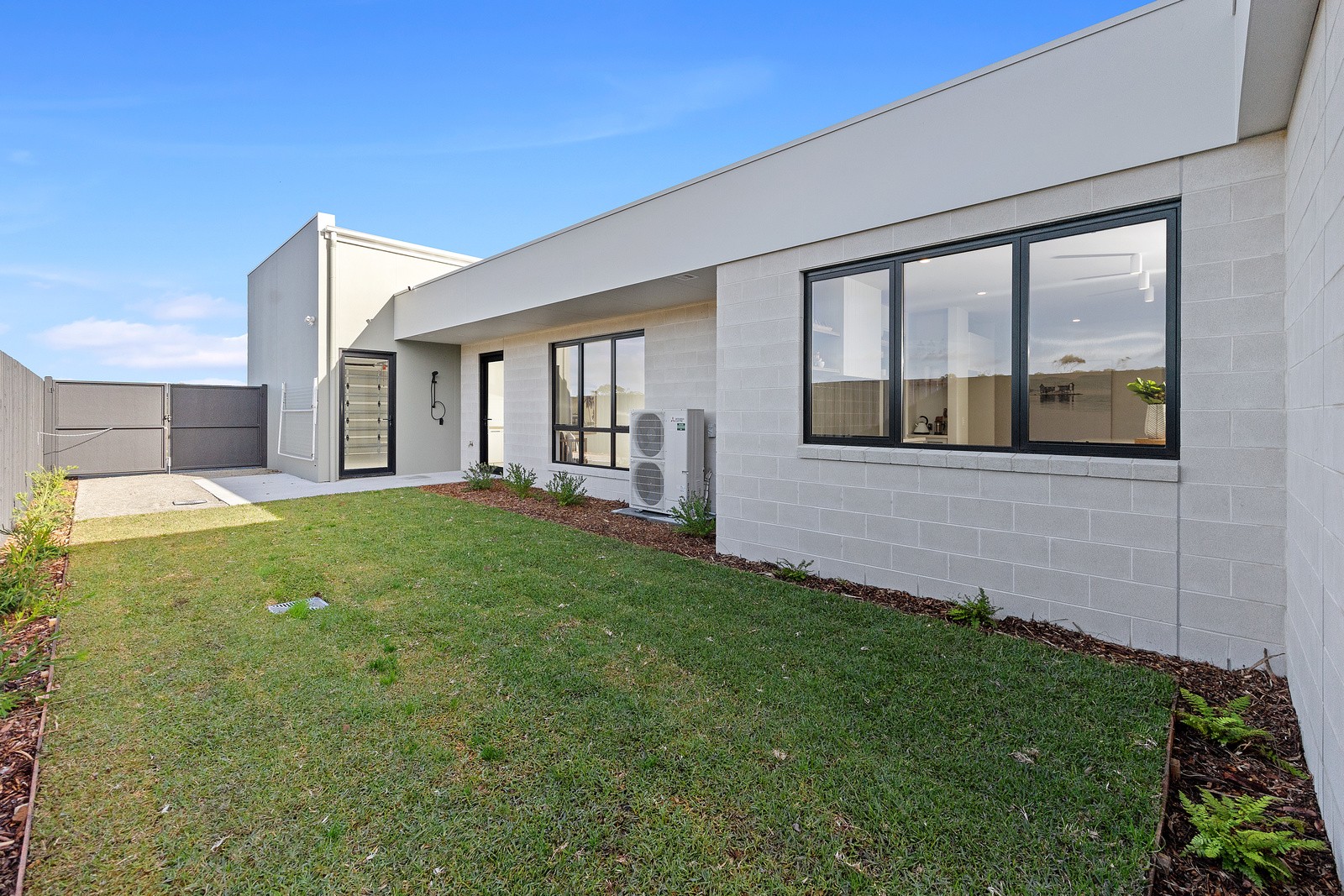 23 Cassinia St Inverloch VIC 3996 House for Sale