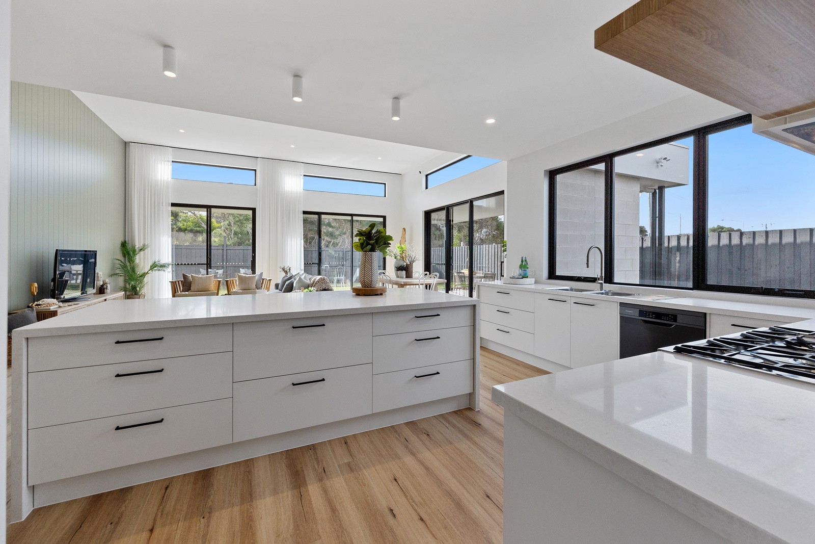 23 Cassinia St Inverloch VIC 3996 House for Sale