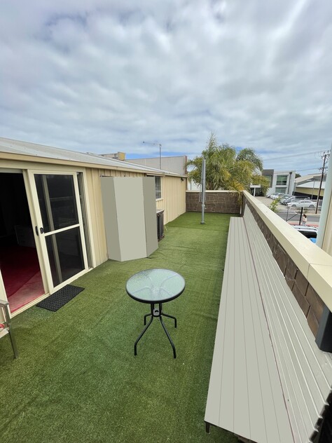Prime Location Office/Warehouse - Versatile, City Fringe Location